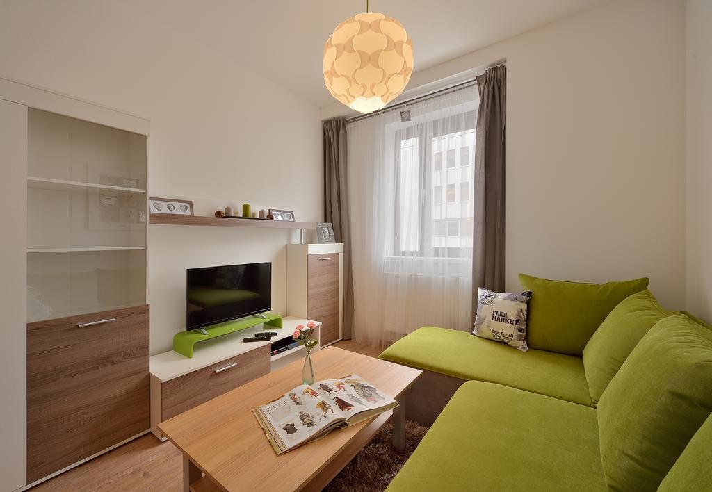 Charming & Cozy Ambiente Apartments Pozsony Kültér fotó
